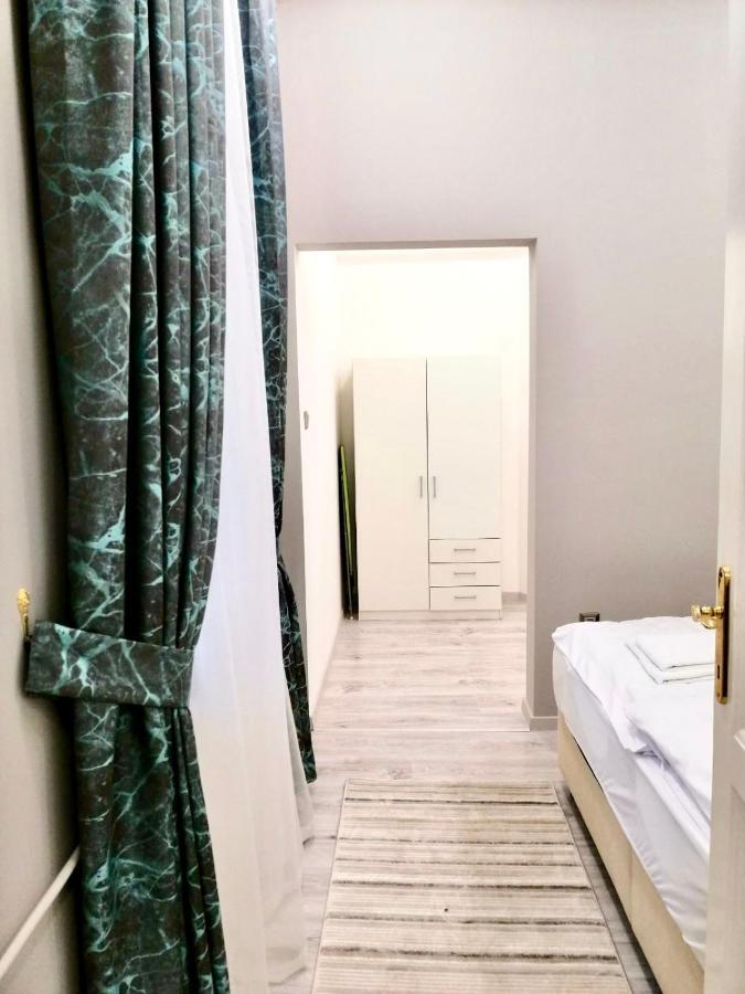 Appartement La Roberta à Budapest Extérieur photo